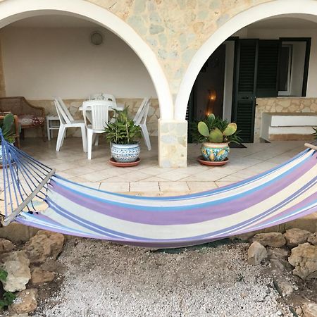 Villa Ceni - Appartamenti Con Camere, Cucina, Wc E Terrazza Sul Mare In Villa Con Piscina, Giardino E Parcheggio 마리넬라 외부 사진