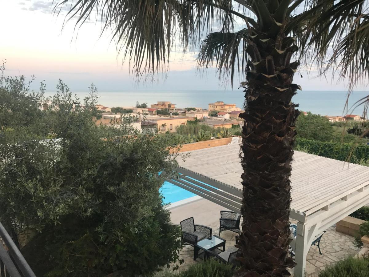 Villa Ceni - Appartamenti Con Camere, Cucina, Wc E Terrazza Sul Mare In Villa Con Piscina, Giardino E Parcheggio 마리넬라 외부 사진