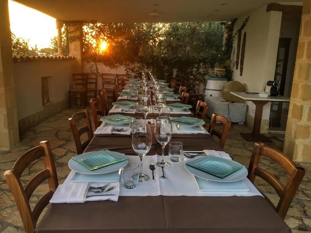 Villa Ceni - Appartamenti Con Camere, Cucina, Wc E Terrazza Sul Mare In Villa Con Piscina, Giardino E Parcheggio 마리넬라 외부 사진