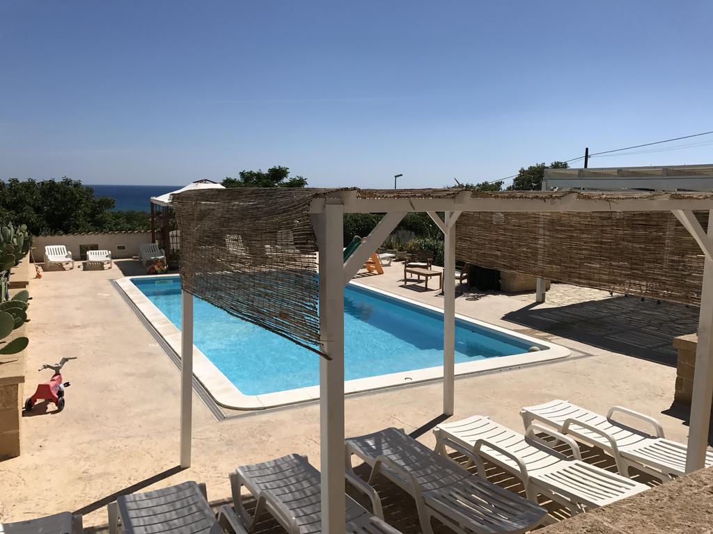 Villa Ceni - Appartamenti Con Camere, Cucina, Wc E Terrazza Sul Mare In Villa Con Piscina, Giardino E Parcheggio 마리넬라 외부 사진